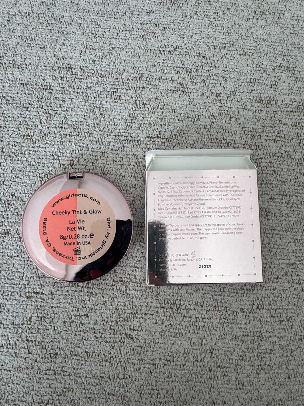Girlactik Cheeky Tint & Glow Blush Duo - La Vié (Coral and Champagne) - Picture 3 of 3